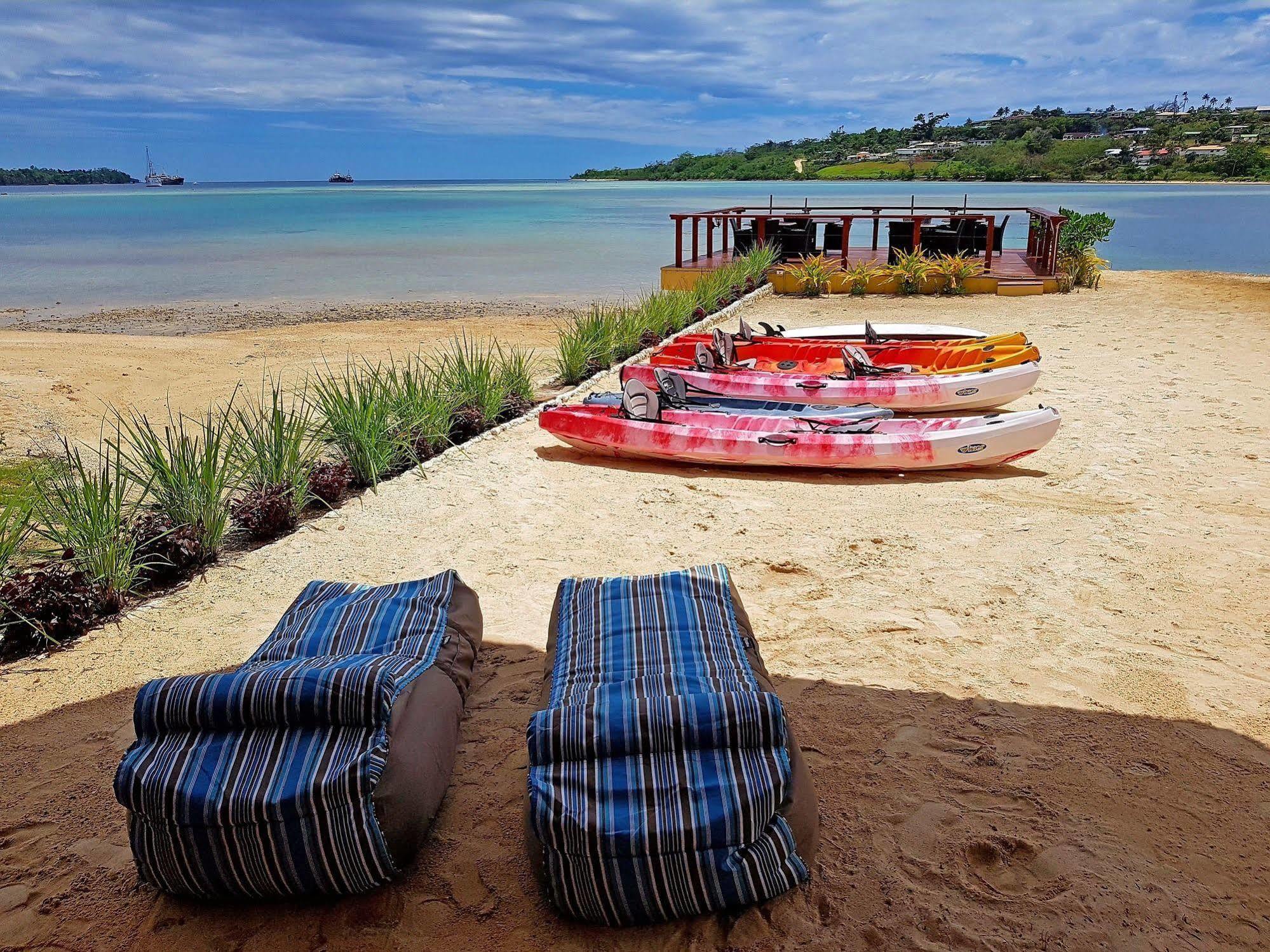 Moorings Hotel Port Vila Esterno foto