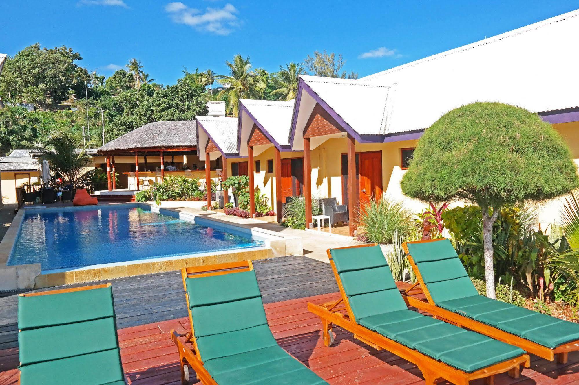 Moorings Hotel Port Vila Esterno foto